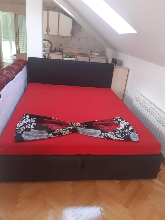 " Relax & Enjoy " Apartman Szarajevó Kültér fotó